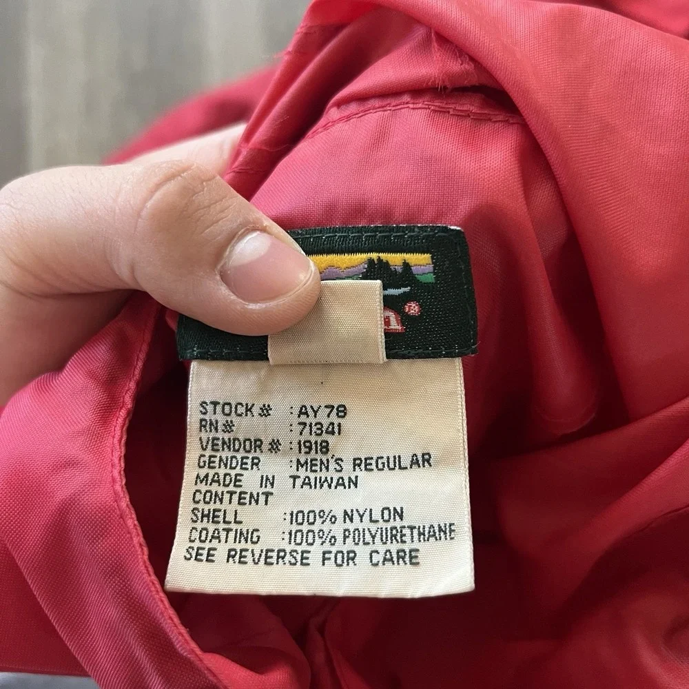 Vintage LL Bean Rain Jacket Mens Size Large Red Full Zip Hooded Waterproof Nylon